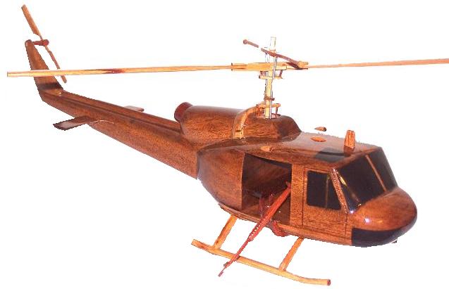 UH-1 B C DESKTOP HELICOPTER MODEL